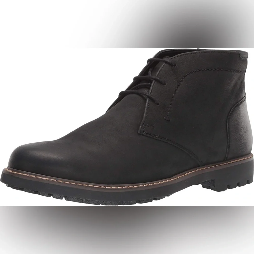 NWOB Florsheim Men’s Chukka Leather Field Boot in Black in size 8.5